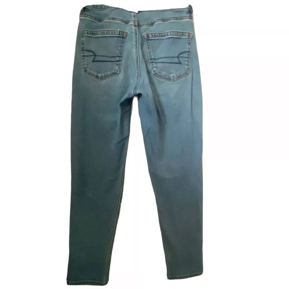 American Eagle Jeans Women’s 2 Mom High Rise Tapered Light Wash Cotton M…